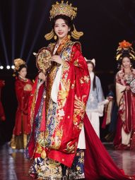 燕云织造【龙凤呈祥】婚服明制定制盘金刺绣国风大典宣璐马面女-淘宝网 主图 005.jpg