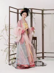 踏云馆汉服北宋纱衫真丝湖绫飞机袖印花宋抹三裥裙围裳（知梦）-淘宝网 主图 003.jpg