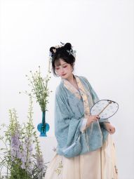 【预】吉元裳织四合云纹春日来信对交穿湖山洗明制汉服天丝春-淘宝网 主图 002.jpg