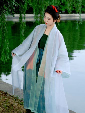 莳橼流夏仿北宋铁拐墓真丝欧根纱长衫汉服纱衫-淘宝网 主图 001.jpg