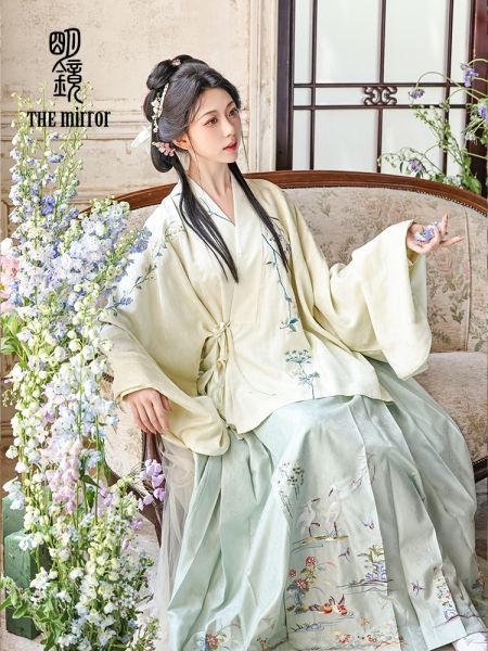 File:明镜华服【引香】原创明制成人汉服中秋季新款对穿交短袄上衣女-淘宝网 主图 006.jpg
