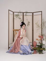 【现货】吉元裳织《芝兰玉树》 明制汉服仿妆花纱马面裙春夏-淘宝网 主图 005.jpg