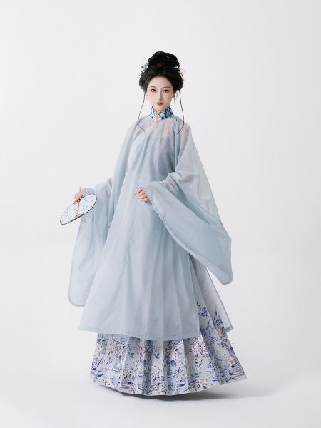 File:风间林【玉壶春】原创汉服国风仿妆花马面裙刺绣暗纹晚明女-淘宝网 主图 004.jpg