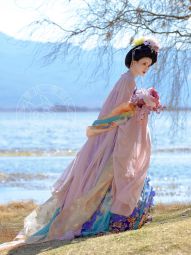 琴挑五代【花月夜】晚唐簪花仕女图复原大袖衫-淘宝网 主图 001.jpg