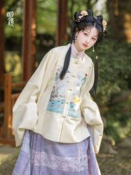 明镜华服【有狸猫】明制汉服女春季方领补琵琶袖刺绣 半袖补服-淘宝网 主图 005.jpg