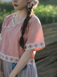 【4.27 10 00am上新】一语春茶 灰粉朴素日常唐制汉服半袖褶裙夏-淘宝网 主图 004.jpg