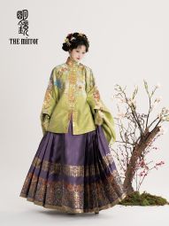 【灵鹿迎春】明镜华服 春季新款对襟衫马面裙套装高级感上衣女-淘宝网 主图 002.jpg