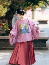 【山海明光】【连理枝】传统明制汉服圆领大襟织金补服马面裙秋冬-淘宝网 主图 003.jpg