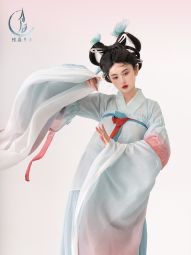 【东方神女】绫罗月白 原创新款南北朝初春汉服套装女-淘宝网 主图 001.jpg