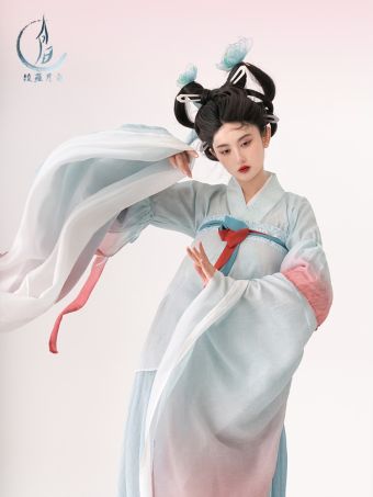【东方神女】绫罗月白 原创新款南北朝初春汉服套装女-淘宝网 主图 001.jpg