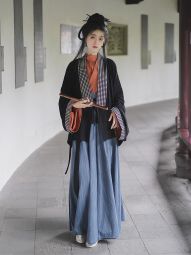 汀兰颂原创汉服【西山外】交领晋襦曲领八破裙清冷系魏晋汉服秋冬-淘宝网 主图 001.jpg