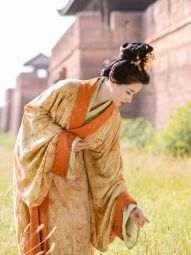【乔织】「秋瑟」汉晋特别系列连璧纹缘边直裾袍复原风汉服秋冬女-淘宝网 主图 004.jpg
