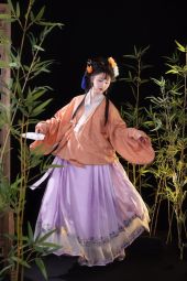 【现货】吉元裳织《鸢尾沉梦》明制汉服仿妆花纱马面裙汉服春夏-淘宝网 主图 003.jpg