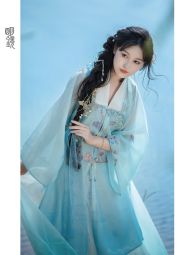 明镜华服【一起去抓水母】原创汉服女补服马面日常通勤开衫套装-淘宝网 主图 005.jpg