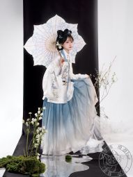 琴挑明制【猫猫躲猫猫】猫咪方领半袖补服披袄青绿猫猫马面裙现货-淘宝网 主图 001.jpg