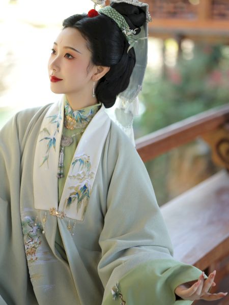File:燕云织造【松杉煮雪】明制重工毛呢披风马面裙原创汉服套装女-淘宝网 主图 003.jpg