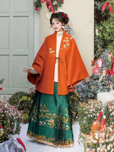 File:明镜华服【金鹿玉兔】原创设计明制汉服深绿孤品马面裙 掉落-淘宝网 主图 003.jpg