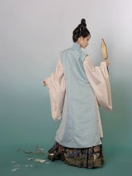 风间林【鎏】明制汉服仿妆花织金博古纹马面裙比甲-淘宝网 主图 005.jpg