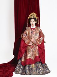 风间林 骊龙英英 明制国风圆领袍织金凤冠霞帔传统马面裙婚服汉服-淘宝网 主图 003.jpg