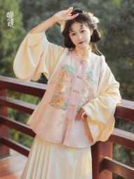 明鏡華服【仙兔祈夢】原創設計明制漢服女冬季新款比甲馬面裙-淘寶網 主圖 003.jpg