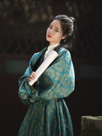 汀兰颂原创唐制汉服正仓院复原款立鸟纹蓝色双层大放量圆领缺胯袍-淘宝网 主图 001.jpg