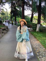 【现 预】吉元裳织- 四合云纹春日来信对交穿湖山洗明制汉服天丝-淘宝网 主图 003.jpg