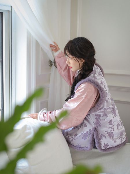File:玉兰春晓|满分推荐!人丝仿漳绒缎交领比甲冬季汉服夹毛加绒双色-淘宝网 主图 003.jpg