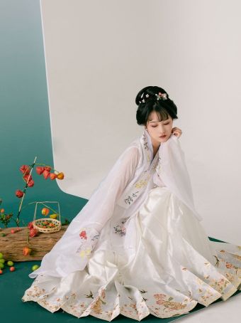 风间林【追荷】原创国风汉服明制对穿交衫刺绣仙儿-淘宝网 主图 001.jpg