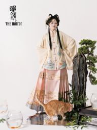 明鏡華服【鯉喵喵】原創明制漢服繡花比甲馬面裙秋季女套裝-淘寶網 主圖 006.jpg