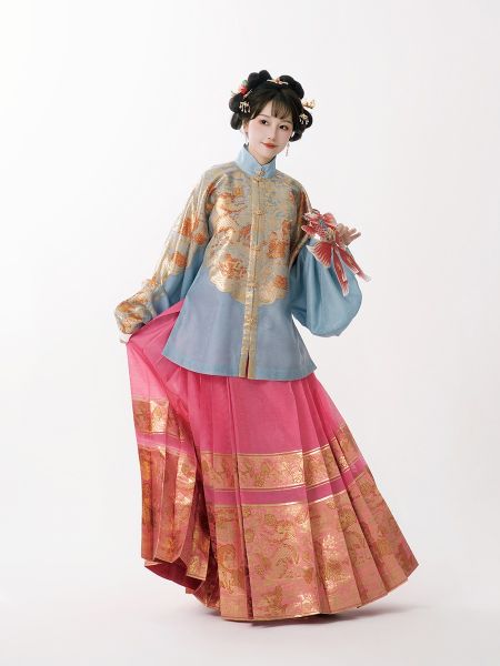 File:风间林【妙泽】夏季原创汉服国风仿妆花织金立领云肩短袄马面裙女-淘宝网 主图 004.jpg