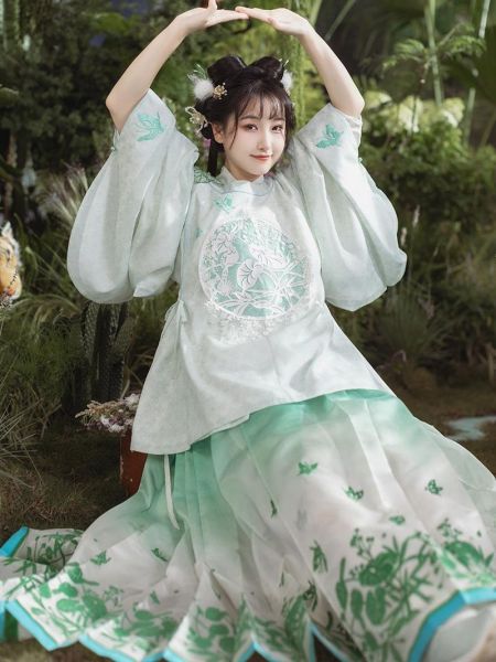 File:周年限定【青木三千】明镜华服原创汉服女明制圆领补服短袄新工艺-淘宝网 主图 006.jpg