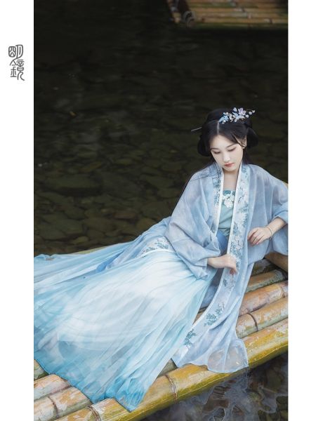 File:明镜华服【夏影】原创改良宋制汉服女夏季可上班穿长褙子百迭裙女-淘宝网 主图 003.jpg