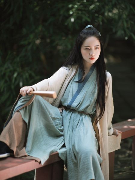 File:汀兰颂原创汉服璞玉宋制整套对襟长衫交领宋裤男女透气-淘宝网 主图 001.jpg