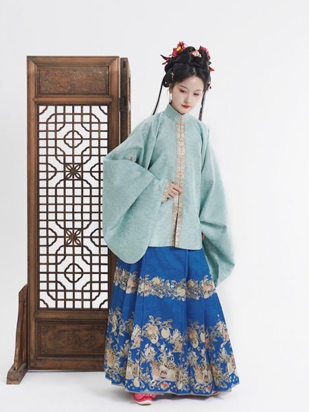 File:风间林【如果】原创国风明制汉服少女马面裙立领对襟短袄上衣 女-淘宝网 主图 003.jpg