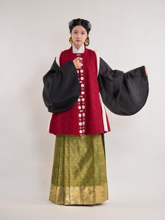 尘余馆｜元梅2.0｜明制复原圈毛方领比甲梅花刺绣中长棉提花汉服-淘宝网 主图 001.jpg