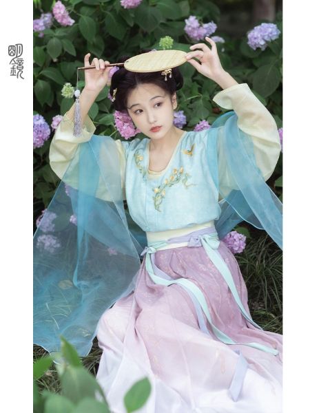 File:长安夏梦@明镜华服原创改良汉服女夏季新款唐制圆领背子中国风-淘宝网 主图 004.jpg
