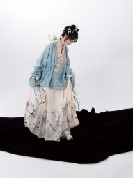【仿孔府花鸟裙链接】可收藏加购 吉元明制马面裙花鸟成品裙-淘宝网 主图 001.jpg