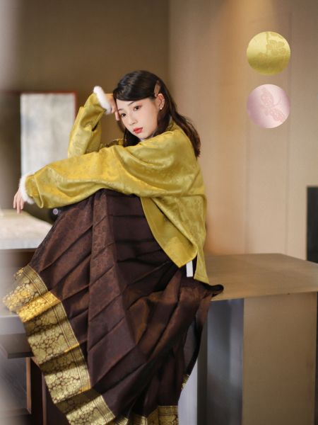 File:南山桂 王牌内搭!加绒汉服竖领衫秋冬保暖明制立领弓袋袖打底-淘宝网 主图 001.jpg
