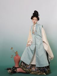 风间林【鎏】明制汉服仿妆花织金博古纹马面裙比甲-淘宝网 主图 003.jpg