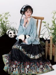 【现货】吉元裳织——熊猫马面裙明制汉服仿烧箔纱料时尚春夏-淘宝网 主图 004.jpg