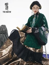 明镜华服·月为镜·司月 原创明制汉服圆领半袖马面裙深秋季套装-淘宝网 主图 001.jpg