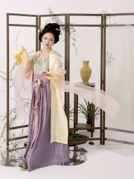 踏云馆汉服春季真丝湖绫长褙子短褙心吊带抽褶百迭裙套装 (诗妧)-淘宝网 主图 001.jpg