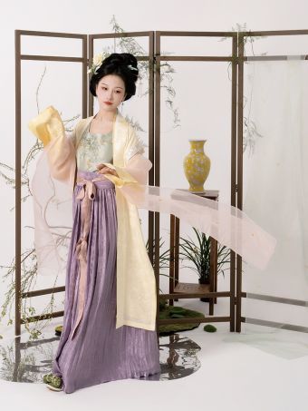 踏云馆汉服春季真丝湖绫长褙子短褙心吊带抽褶百迭裙套装 (诗妧)-淘宝网 主图 001.jpg