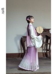 明镜华服【甜果儿】原创改良明制汉服女夏季比甲马面裙套装-淘宝网 主图 006.jpg