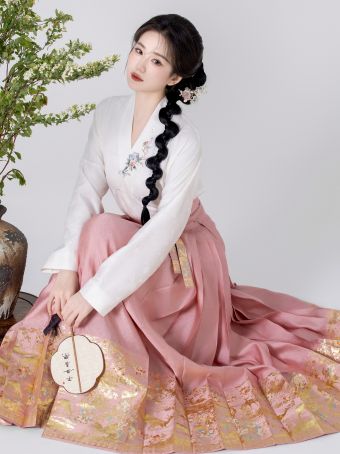 燕云织造【棠溪鹿鸣】飞机袖上衣织金马面裙原创新中式汉服女-淘宝网 主图 001.jpg