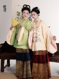 明镜华服麒麟献瑞 原创汉服织金马面裙套装2024新款明制补服-淘宝网 主图 005.jpg