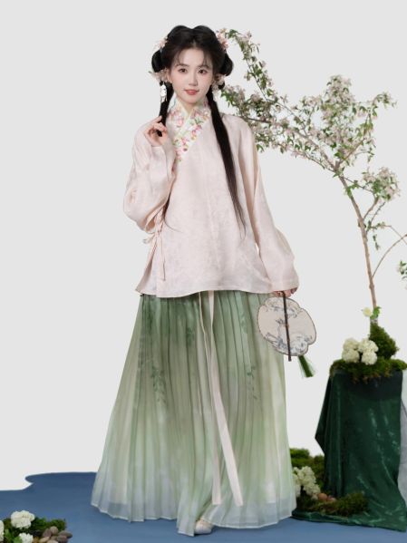 File:燕云织造【槐醉芳春】明制真丝圆领大襟交领中衣褶裙原创汉服女-淘宝网 主图 003.jpg