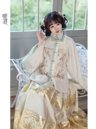 明镜华服【森林时光机】方领补织金马面裙原创明制汉服女-淘宝网 主图 003.jpg