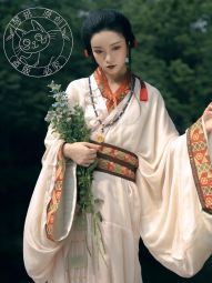 琴挑汉服【天问】战国袍直裾马山楚墓复原款-淘宝网 主图 005.jpg
