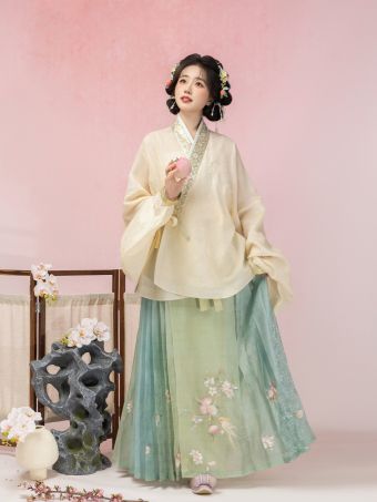 燕云织造【桃涧春】明制天丝对穿交织金绣花马面裙汉服套装-淘宝网 主图 001.jpg